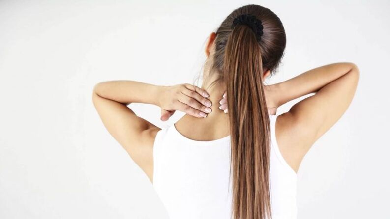 bolest krku v důsledku osteochondrózy